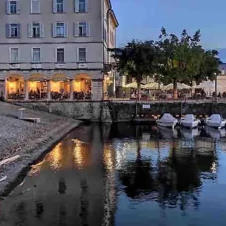 Lakefront Design-apartment Germignaga